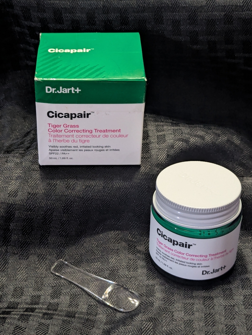 Dr. Jart+ Cicapair Tiger Grass Color Correcting Treatment.